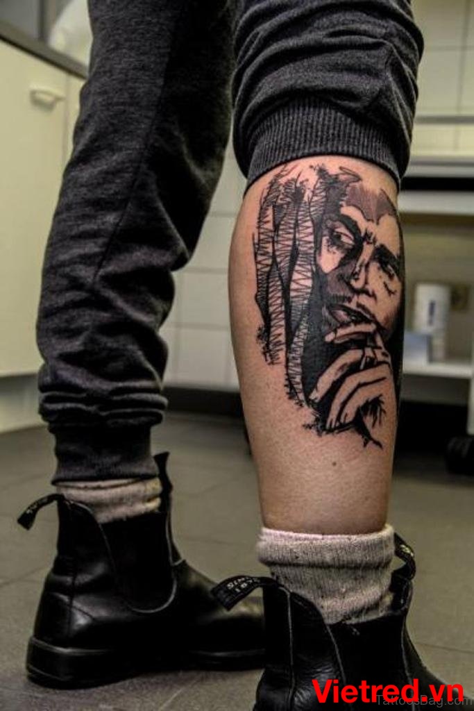 Hình xăm chân dung Bob Marley trên chân