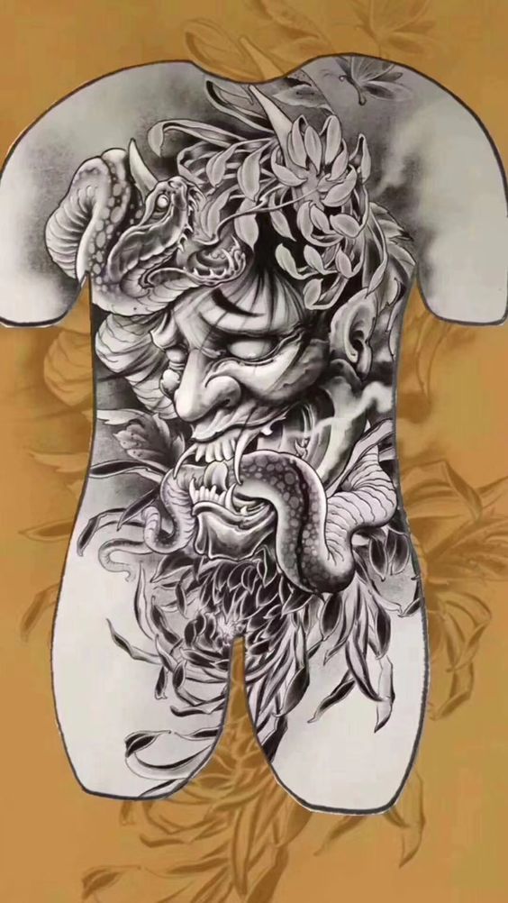 Khung Tattoo mặt quỷ kín lưng 