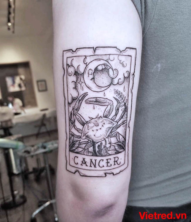 Hình xăm bài tarot Cancerian